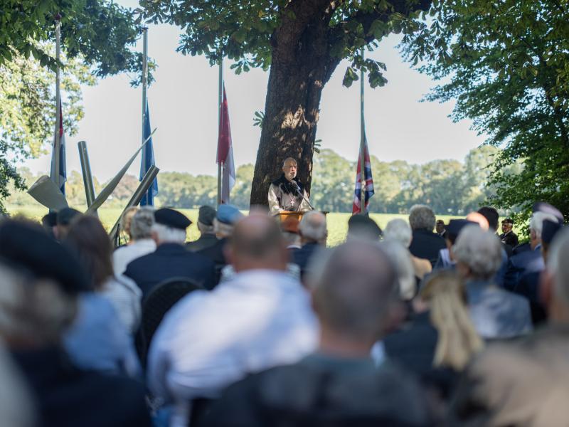 ../public/images/images/fotos/2023/Op Vleugels Der Vrijheid - 24 sept 2023 - 072.jpg